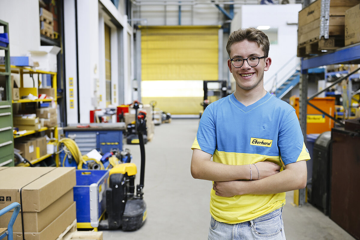 Jan, Logistiker